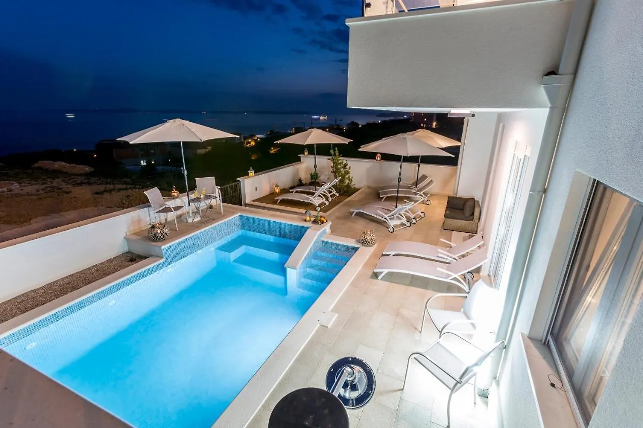 Daire Luxury Villa Bello Horizonte With Swimming Pool Split Hırvatistan